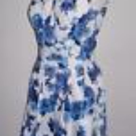 LAUREN RALPH LAUREN MS SZ 4 BLUE & WHITE FLORAL PRINT FIT N FLARE FASHION DRESS - Picture 8 of 8